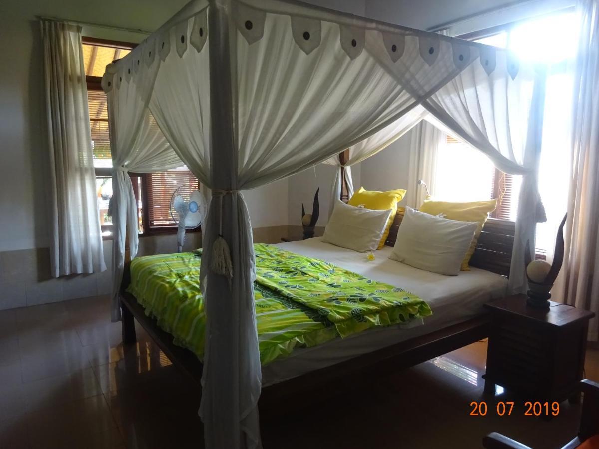 Villa Murni Lovina Екстериор снимка